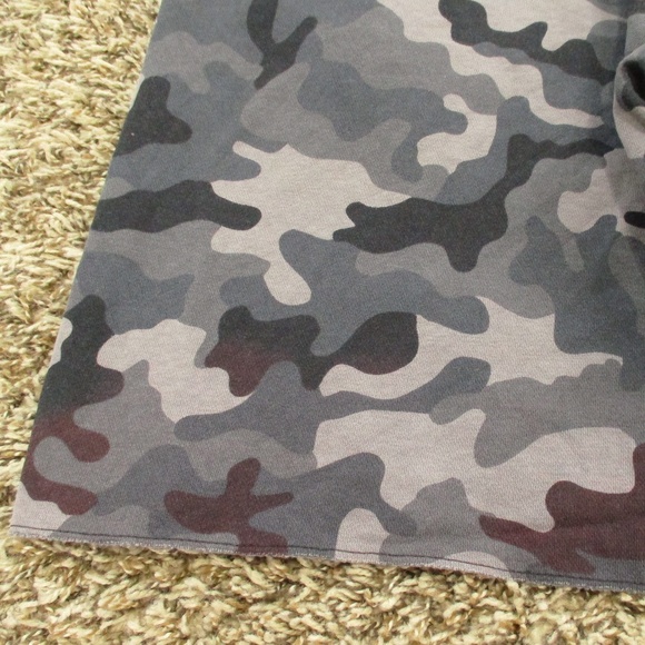 Under Armour Shorts Men's Medium Camo Black Gray Fleece Sweat Loose Fit Athletic - Picture 5 of 6